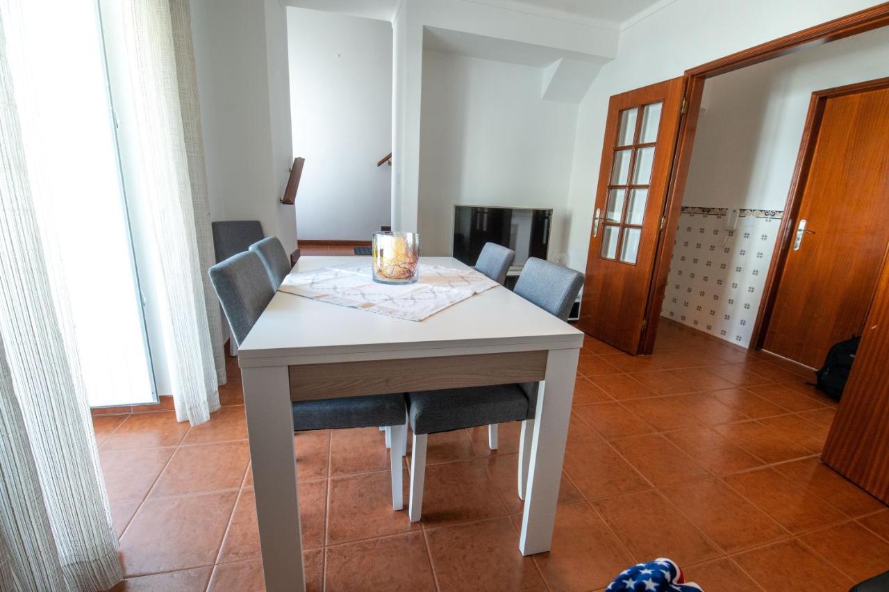 Bayview Nazare A Sua Casa A Beira Mar - 20 Mt Da Praia E Da Famosa Bola Nivea Ngoại thất bức ảnh