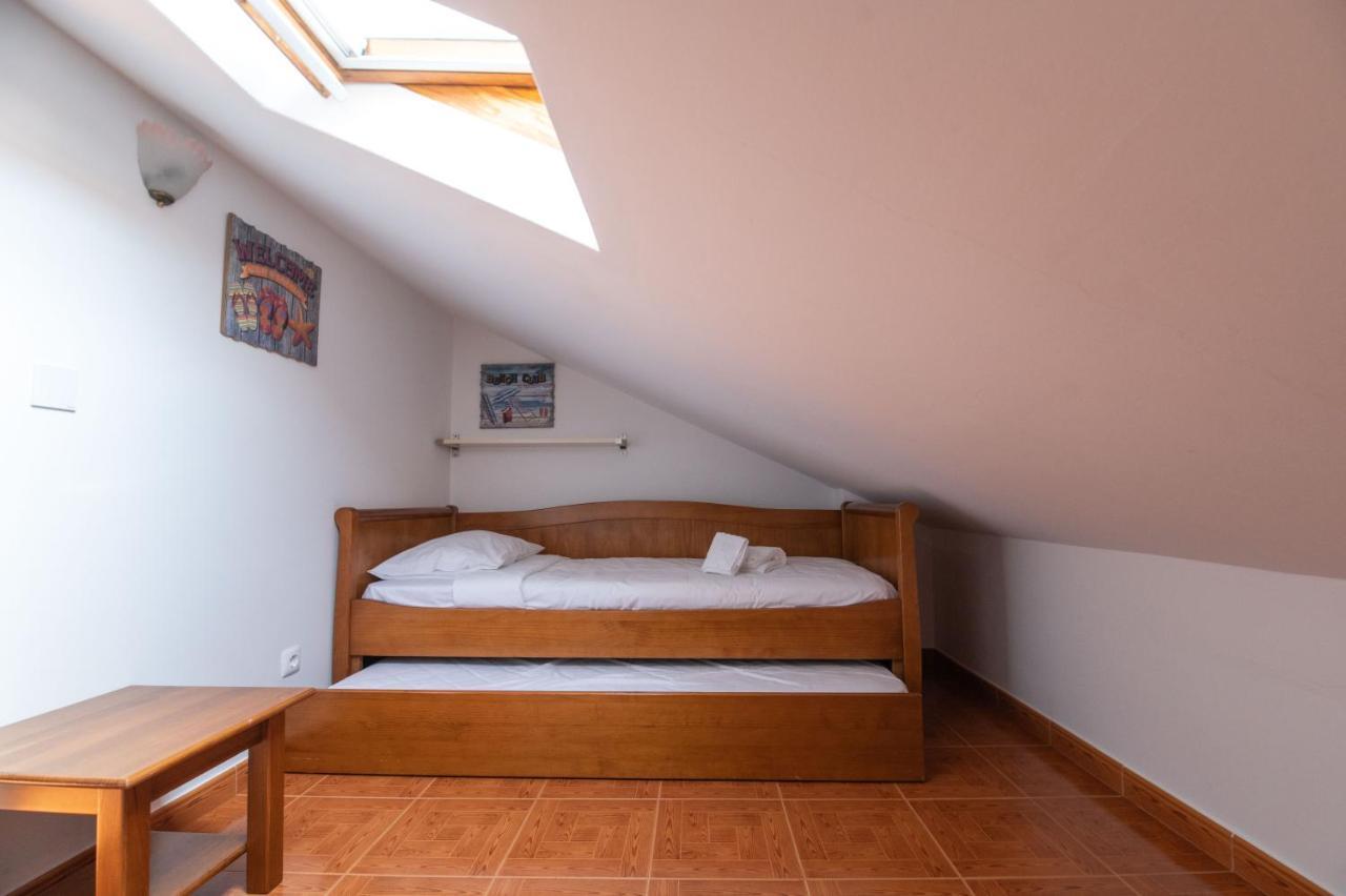Bayview Nazare A Sua Casa A Beira Mar - 20 Mt Da Praia E Da Famosa Bola Nivea Ngoại thất bức ảnh